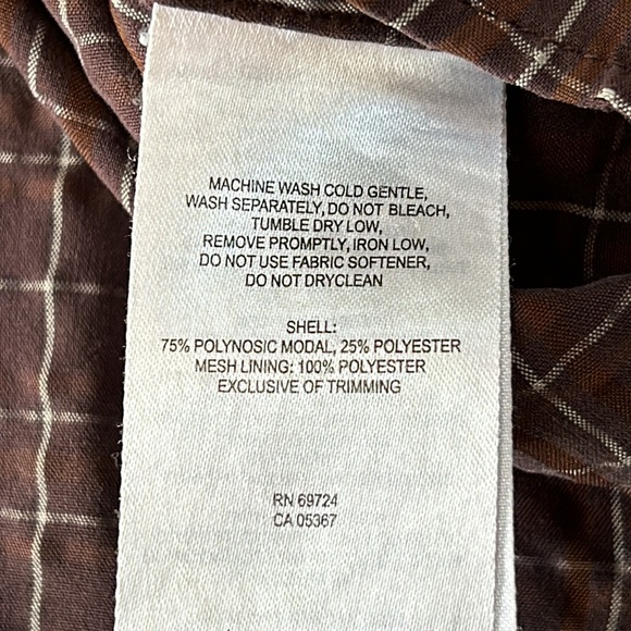 Columbia brown checked long sleeve men’s shirt.  Button front.  Size Large. - Picture 6 of 9